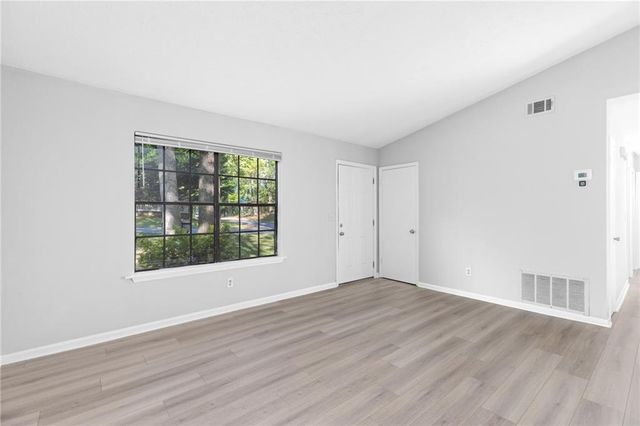 5350 Nathan Drive NW, Lilburn, GA 30047