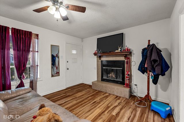 604 Anthony Street, Bossier City, LA 71112