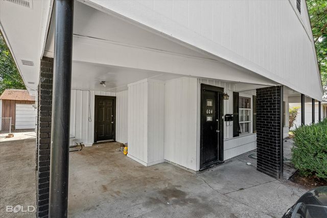 604 Anthony Street, Bossier City, LA 71112