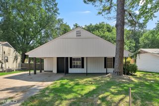 604 Anthony Street, Bossier City, LA 71112