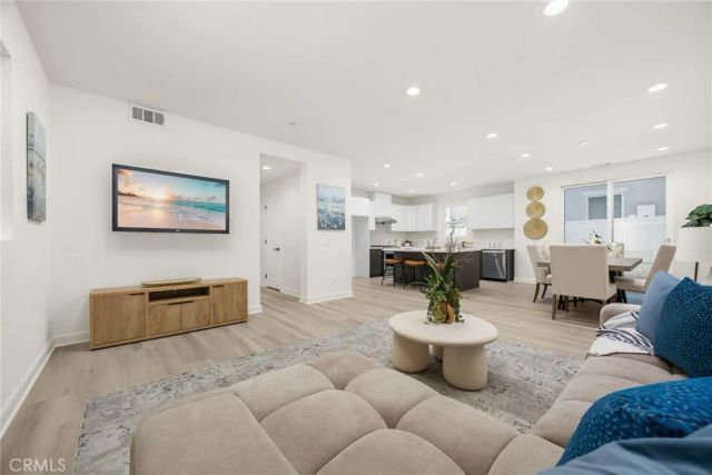 1371 Point Loma, Walnut, CA 91789
