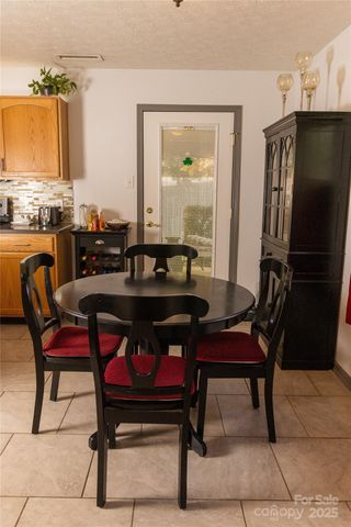 746 Ladino Lane, Clover, SC 29710