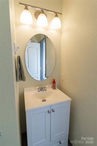 746 Ladino Lane, Clover, SC 29710