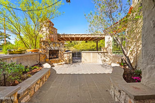 1030 BLANCHARD Avenue, El Paso, TX 79902