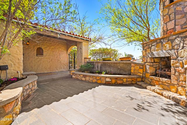 1030 BLANCHARD Avenue, El Paso, TX 79902