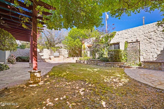 1030 BLANCHARD Avenue, El Paso, TX 79902