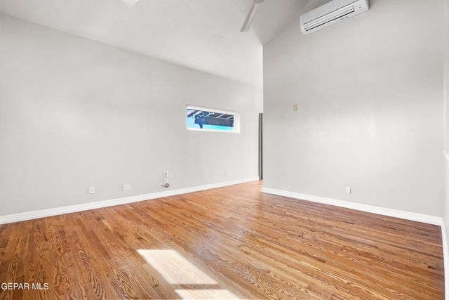 1030 BLANCHARD Avenue, El Paso, TX 79902