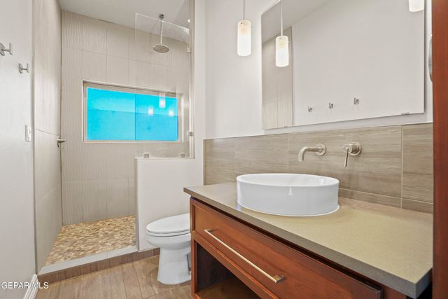 1030 BLANCHARD Avenue, El Paso, TX 79902