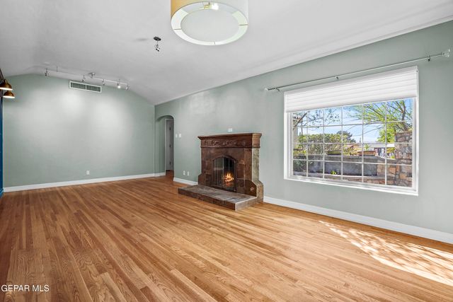 1030 BLANCHARD Avenue, El Paso, TX 79902