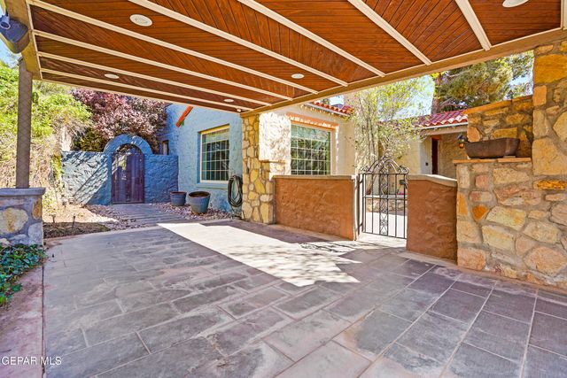 1030 BLANCHARD Avenue, El Paso, TX 79902