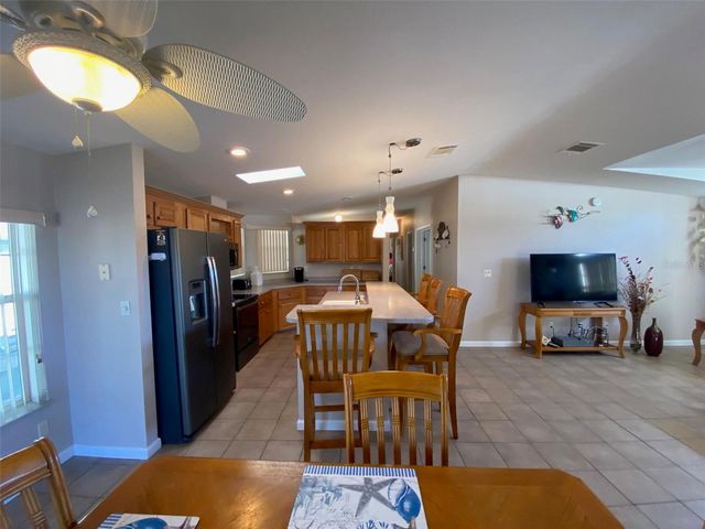 4851 W GANDY BOULEVARD 5PA, Tampa, FL 33611