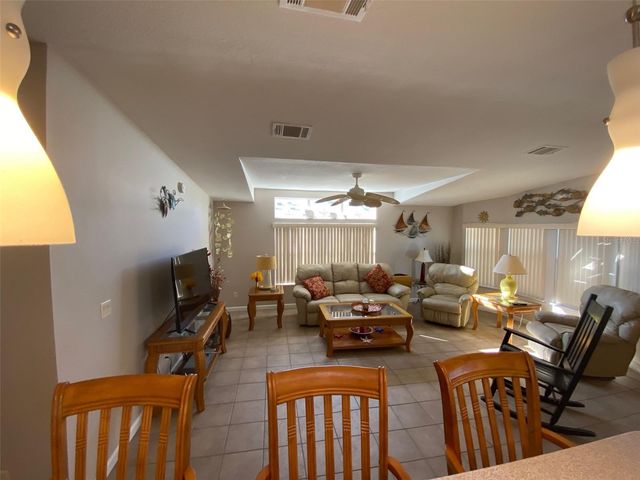 4851 W GANDY BOULEVARD 5PA, Tampa, FL 33611