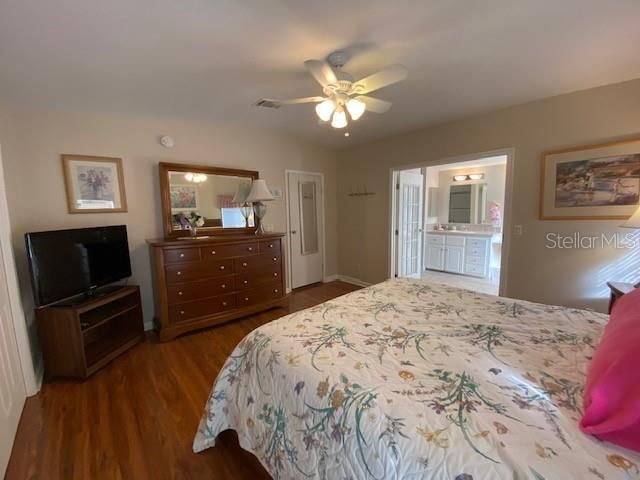 4851 W GANDY BOULEVARD 5PA, Tampa, FL 33611