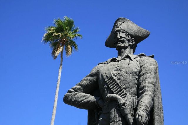 4851 W GANDY BOULEVARD 5PA, Tampa, FL 33611