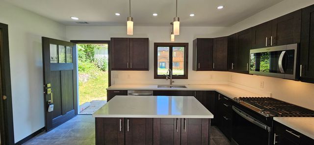 7014 N Bungalow Drive, New Carlisle, IN 46552