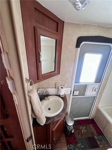 171 Ste Vic Avenue Q2, Palmdale, CA 93591