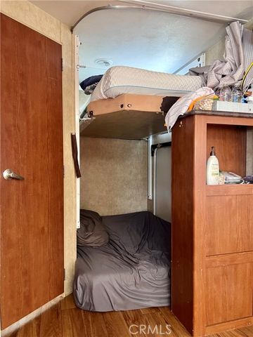 171 Ste Vic Avenue Q2, Palmdale, CA 93591