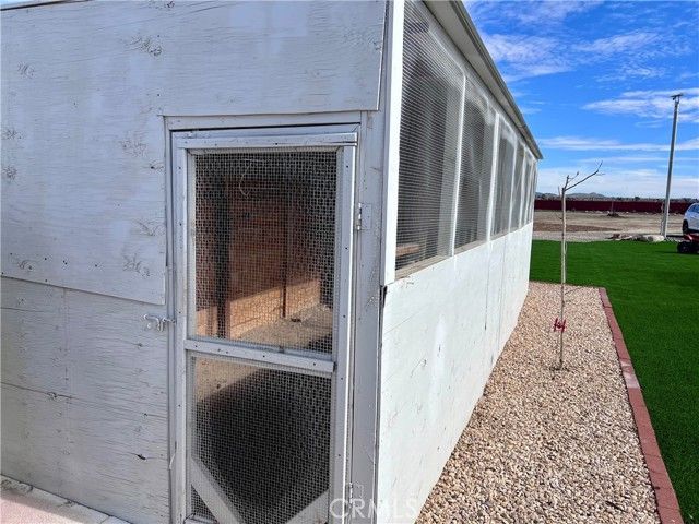 171 Ste Vic Avenue Q2, Palmdale, CA 93591