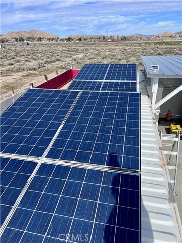 171 Ste Vic Avenue Q2, Palmdale, CA 93591