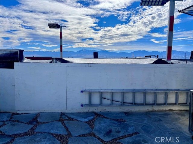 171 Ste Vic Avenue Q2, Palmdale, CA 93591