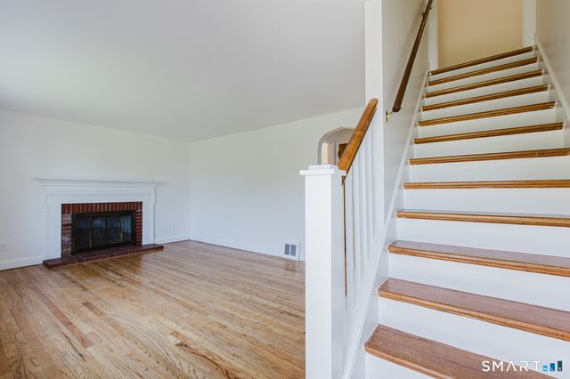 41 Stillson Place, Fairfield, CT 06824