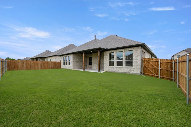 409 Daybreak Drive, Waxahachie, TX 75167