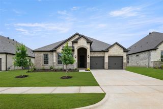 409 Daybreak Drive, Waxahachie, TX 75167