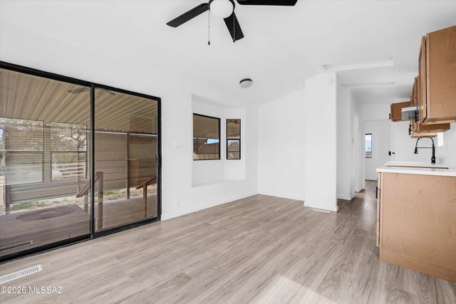 12220 N Kalama Ci Circle, Marana, AZ 85653