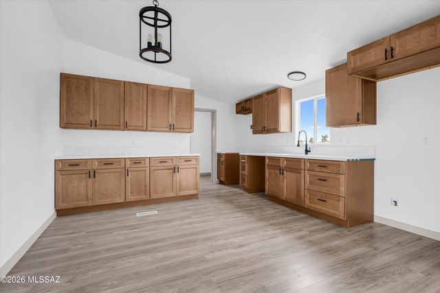 12220 N Kalama Ci Circle, Marana, AZ 85653