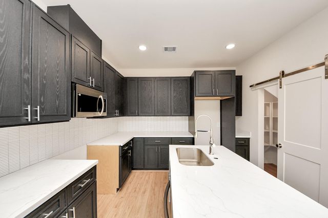 5903 Urban Pines Street, Houston, TX 77091