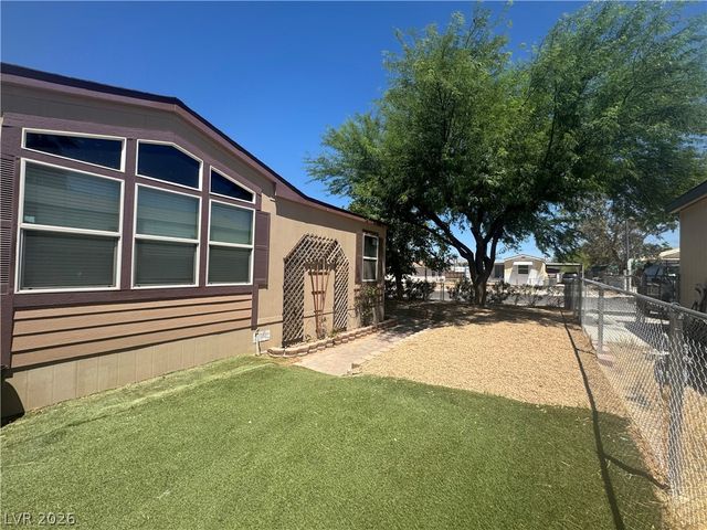 6253 Mount Rainier Avenue, Las Vegas, NV 89156