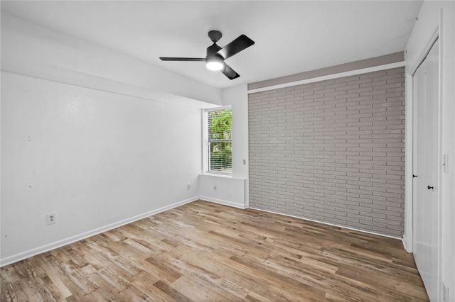 2482 N Jimmie Avenue, Fayetteville, AR 72703