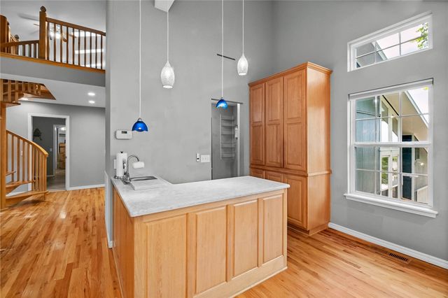2482 N Jimmie Avenue, Fayetteville, AR 72703
