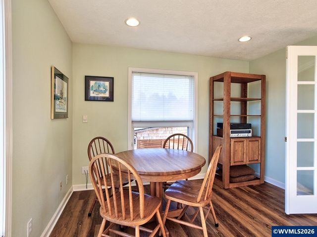 5185 Main St, Bay City, OR 97107