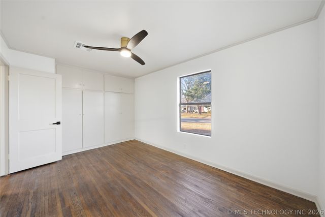 252 E 45th Place, Tulsa, OK 74105