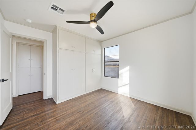 252 E 45th Place, Tulsa, OK 74105