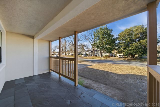 252 E 45th Place, Tulsa, OK 74105