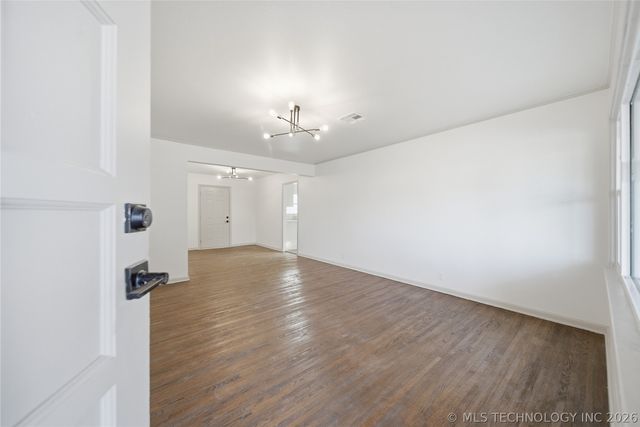 252 E 45th Place, Tulsa, OK 74105