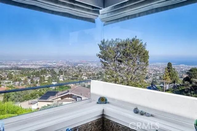 43 Avenida Corona, Rancho Palos Verdes, CA 90275