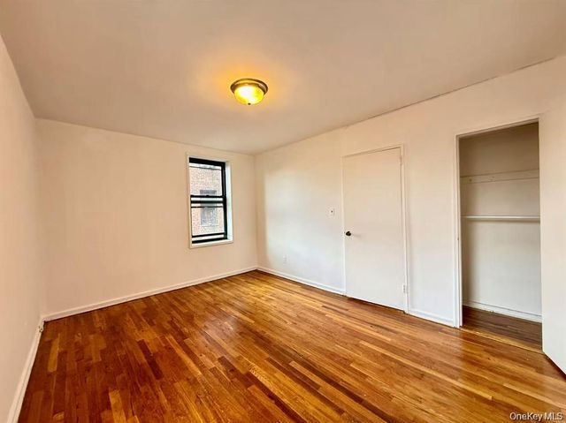 38-15 149 Street 3C, Flushing, NY 11354