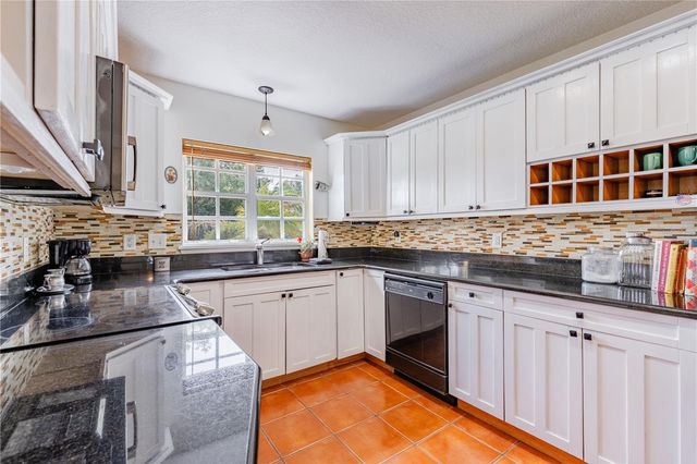 1405 HILLTOP DRIVE, Mount Dora, FL 32757