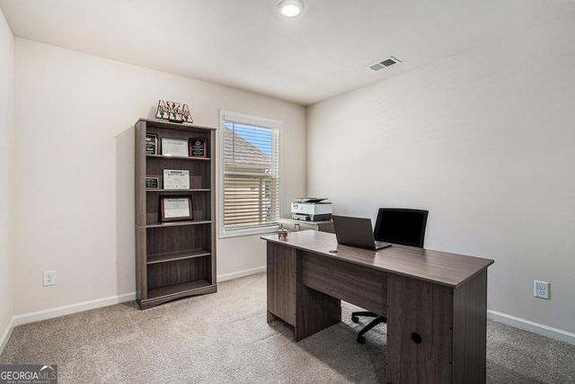 9990 Blackfriars Road, Douglasville, GA 30135