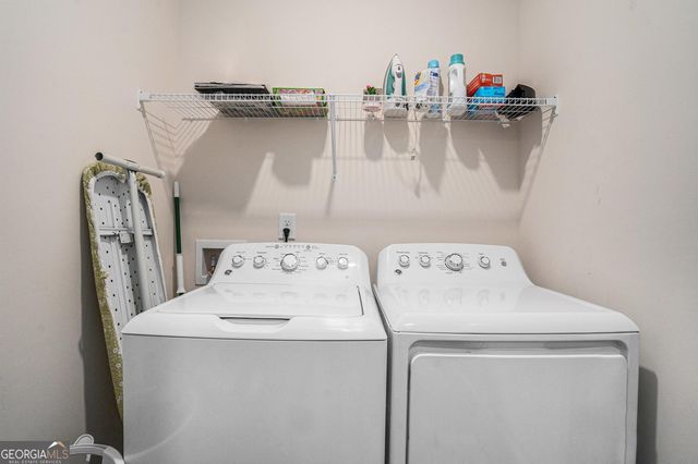 9990 Blackfriars Road, Douglasville, GA 30135