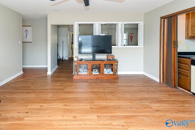 7823 Horseshoe Trail SE, Huntsville, AL 35802