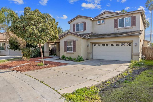 5586 E Atchison Street, Fresno, CA 93727