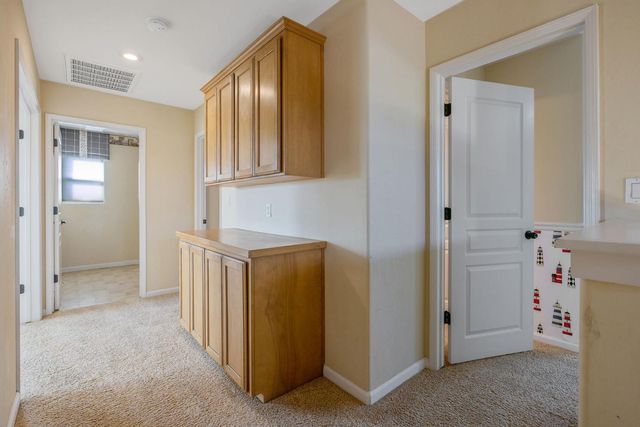 5586 E Atchison Street, Fresno, CA 93727