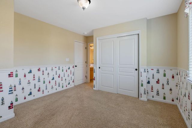 5586 E Atchison Street, Fresno, CA 93727