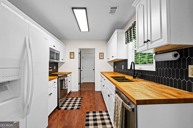 9 Bob O Link Drive, Newnan, GA 30263
