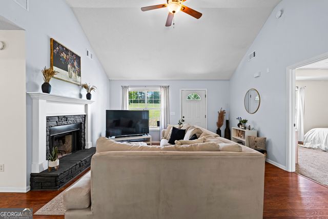 9 Bob O Link Drive, Newnan, GA 30263