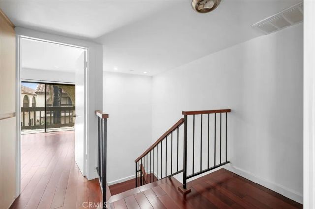 300 N Isabel Street 10, Glendale, CA 91206